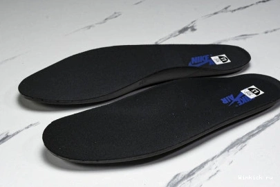 OG “Game Jordan Low 1 Royal” Air 0823